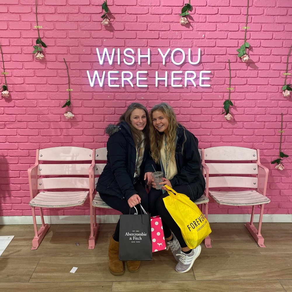 Meet your Posher, Megan